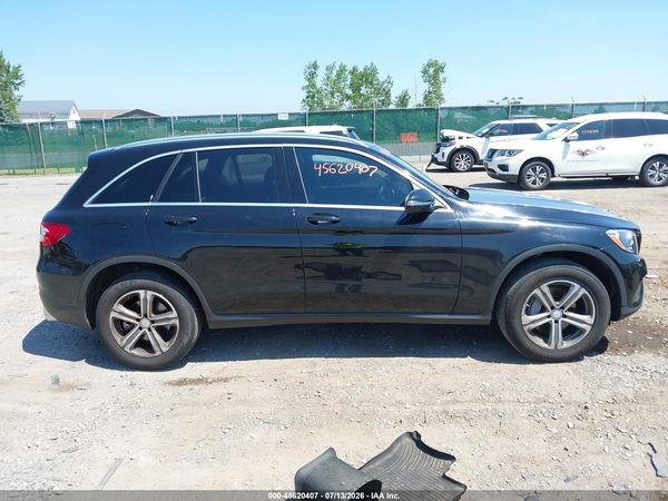 2017 MERCEDES-BENZ GLC 300 4MATIC