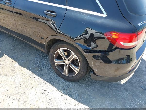 2017 MERCEDES-BENZ GLC 300 4MATIC
