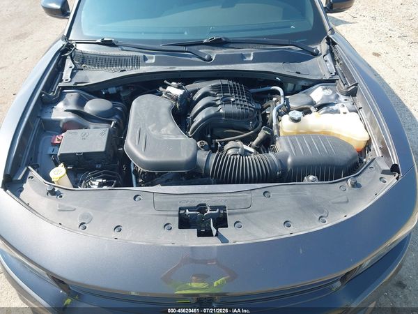 2016 DODGE CHARGER SXT