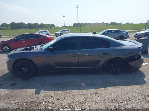 2016 DODGE CHARGER SXT