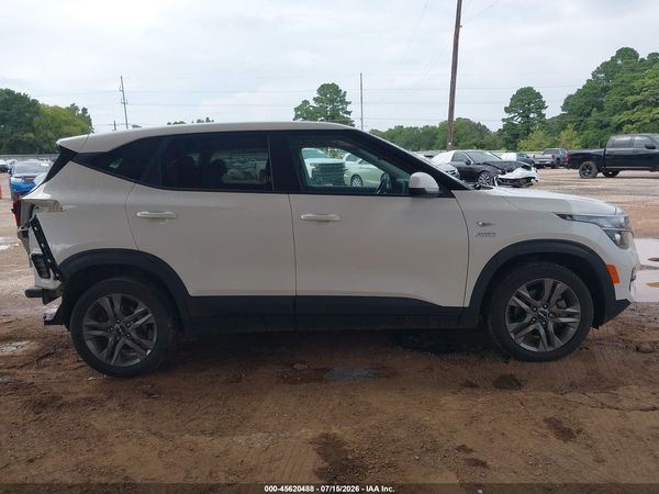 2022 KIA SELTOS LX