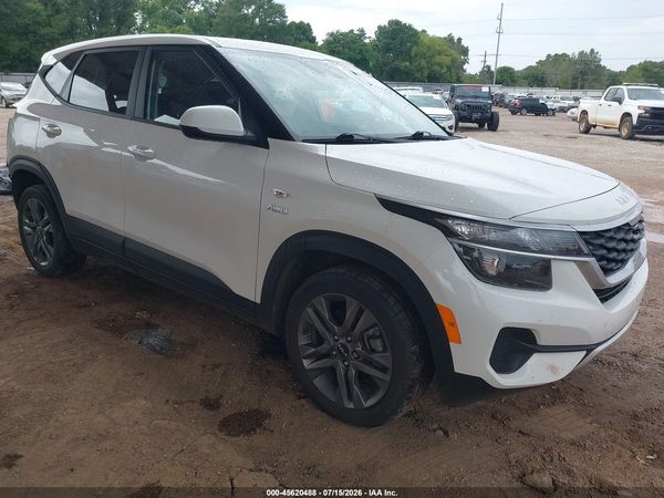 2022 KIA SELTOS LX