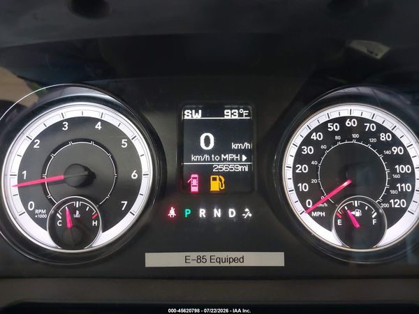 2018 RAM 1500 TRADESMAN  4X2 8' BOX
