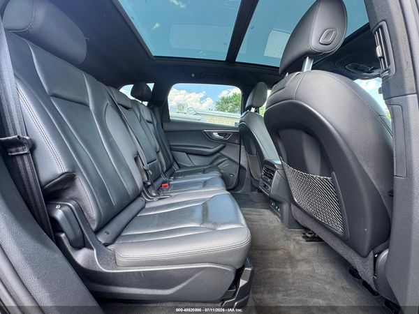 2020 AUDI Q7
