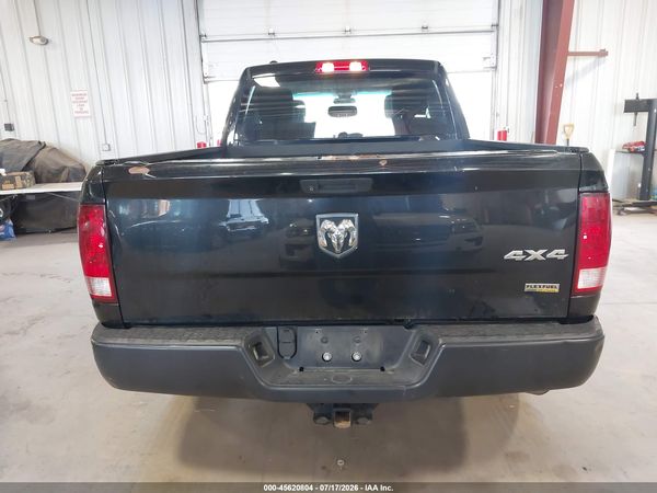2019 RAM 1500 CLASSIC TRADESMAN  4X4 6'4 BOX