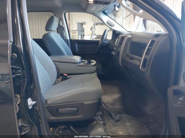 2019 RAM 1500 CLASSIC TRADESMAN  4X4 6'4 BOX
