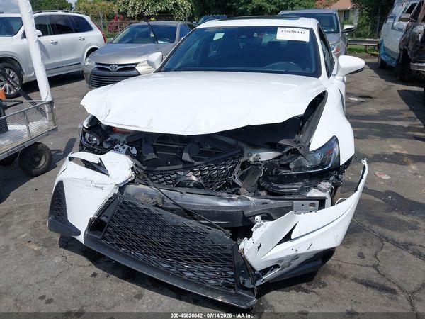 2019 LEXUS IS 300