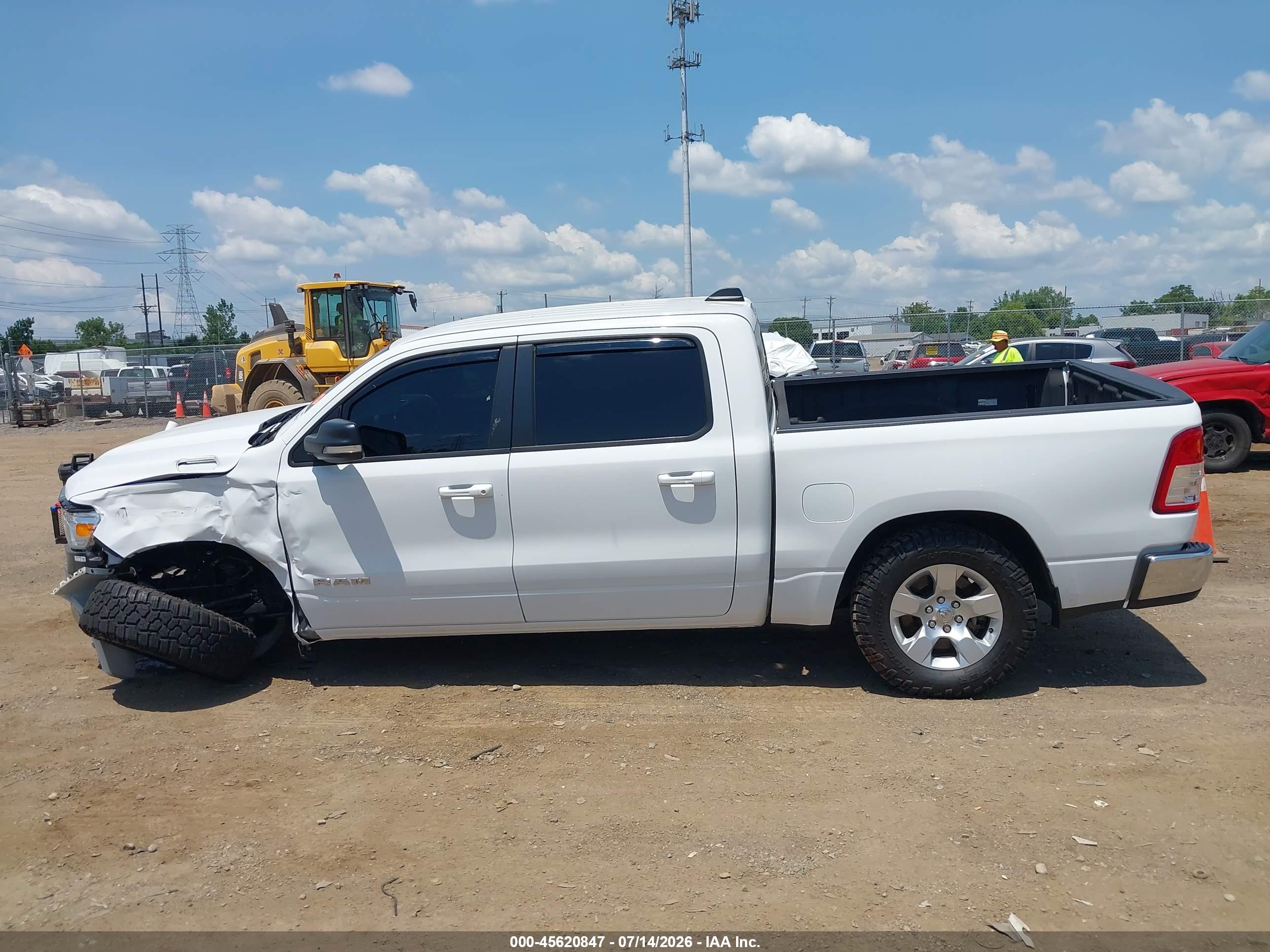 2021 RAM 1500 BIG HORN  4X4 5'7 BOX