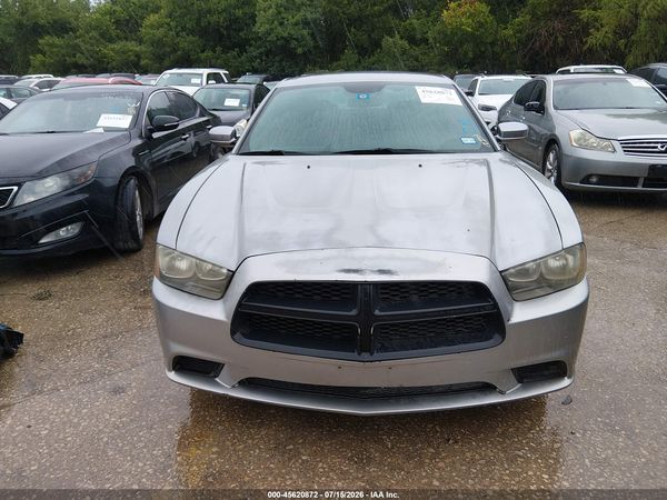 2013 DODGE CHARGER SE