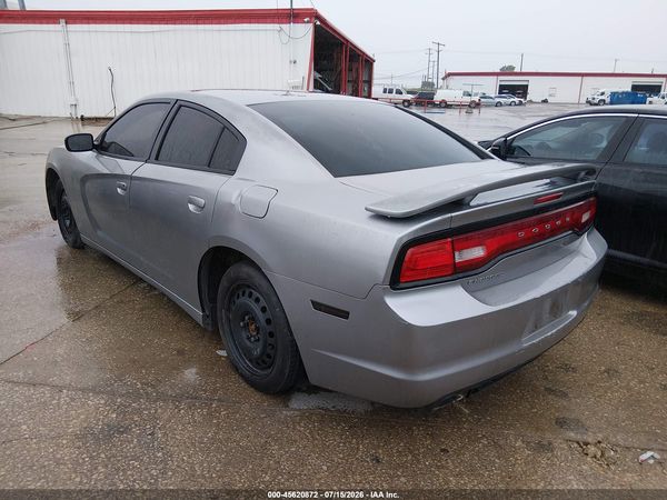 2013 DODGE CHARGER SE