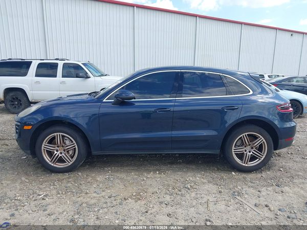 2016 PORSCHE MACAN S