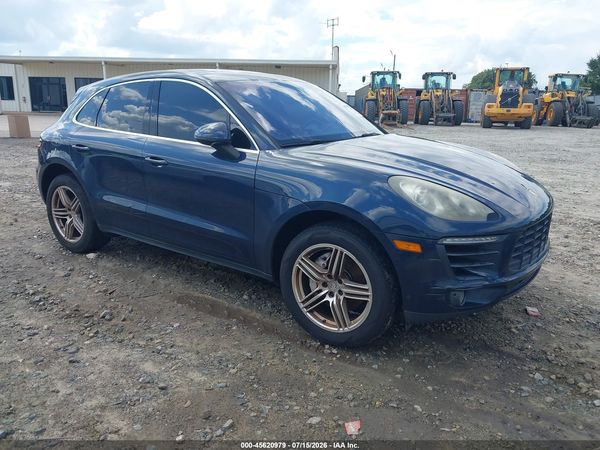 2016 PORSCHE MACAN S