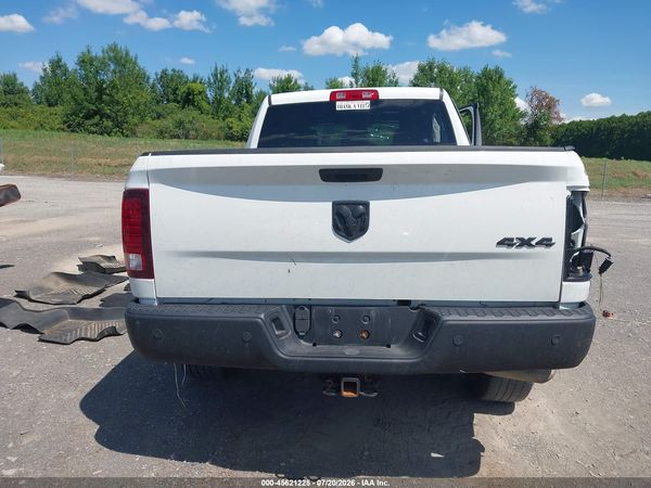 2022 RAM 1500 CLASSIC WARLOCK  4X4 6'4 BOX