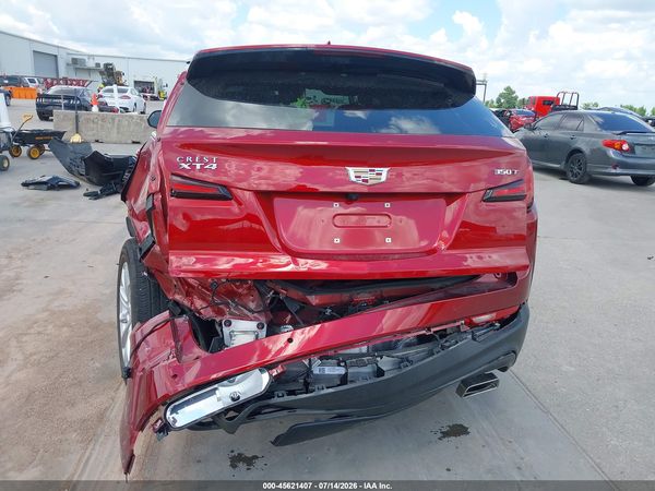 2023 CADILLAC XT4 FWD LUXURY
