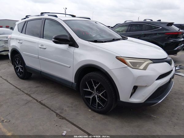 2016 TOYOTA RAV4 SE
