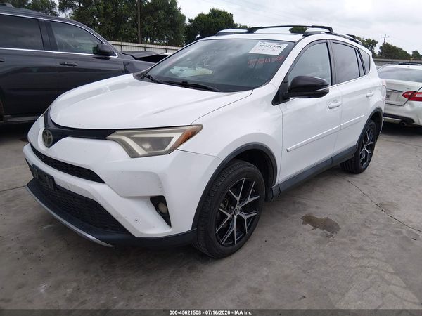 2016 TOYOTA RAV4 SE