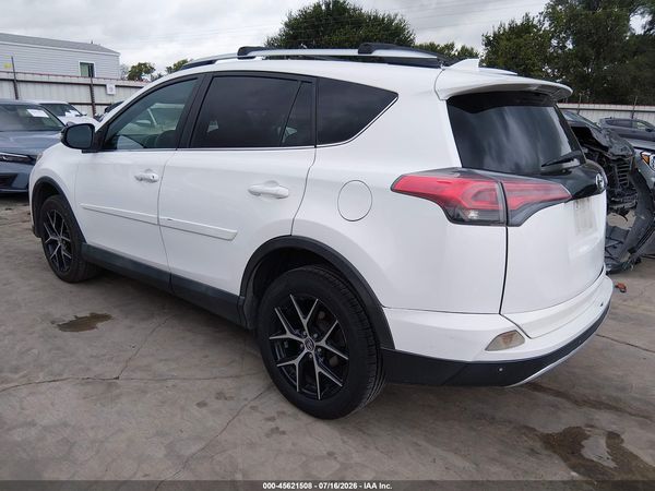 2016 TOYOTA RAV4 SE