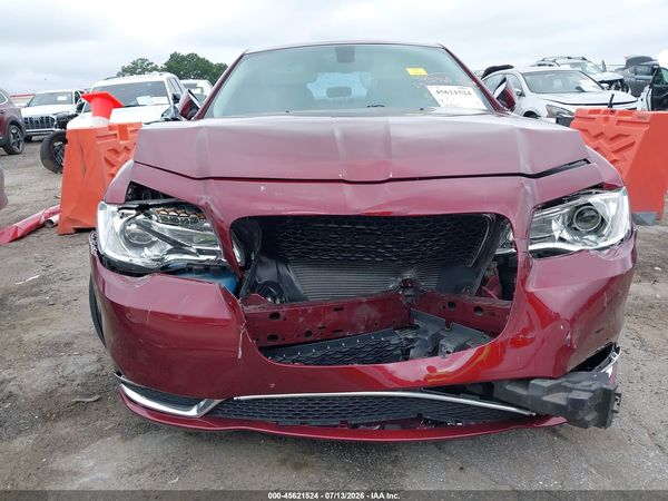 2016 CHRYSLER 300 LIMITED
