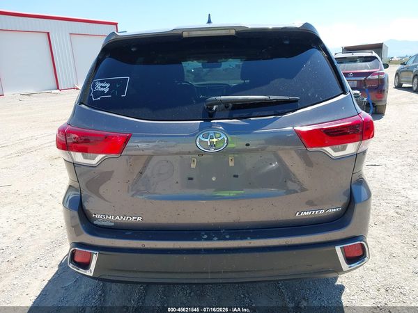 2018 TOYOTA HIGHLANDER LIMITED
