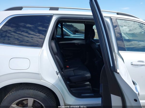 2016 VOLVO XC90 T5 MOMENTUM