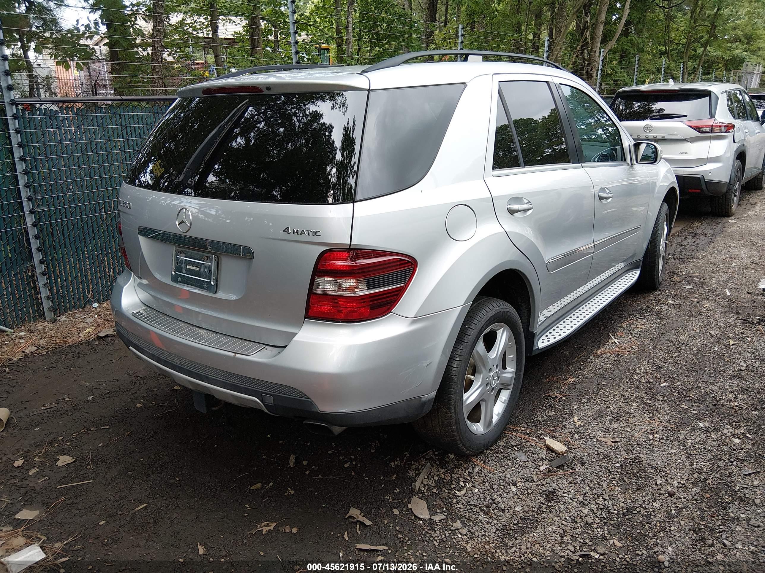 2008 MERCEDES-BENZ M-CLASS ML550 4 MATIC