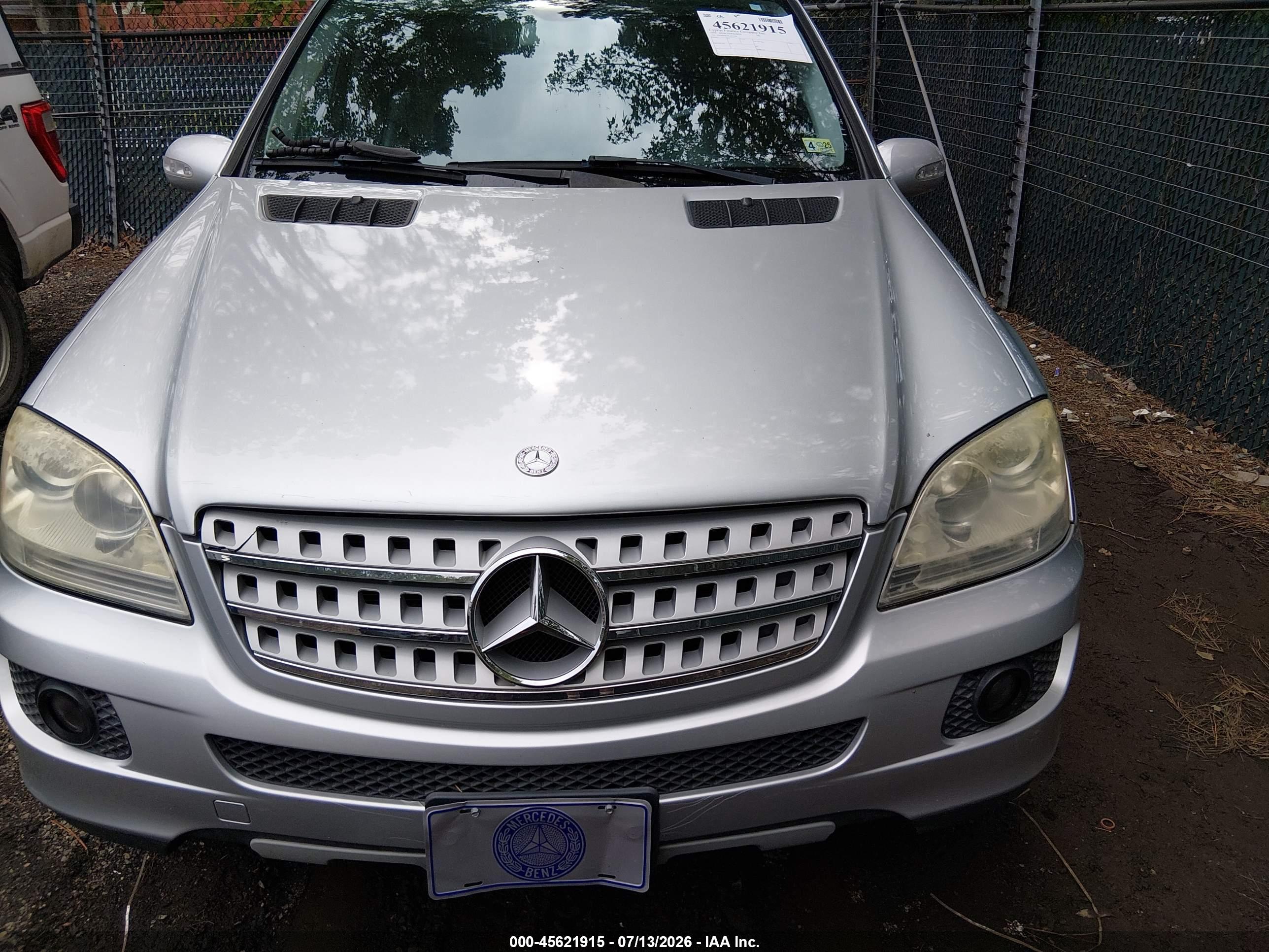 2008 MERCEDES-BENZ M-CLASS ML550 4 MATIC