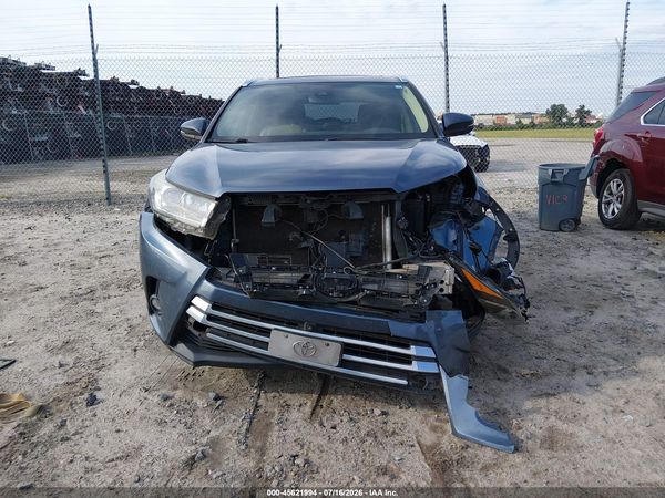 2019 TOYOTA HIGHLANDER LIMITED PLATINUM