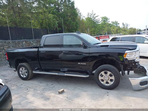 2024 RAM 2500 BIG HORN  4X4 6'4 BOX