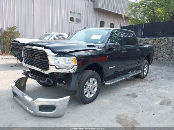 2024 RAM 2500 BIG HORN  4X4 6'4 BOX