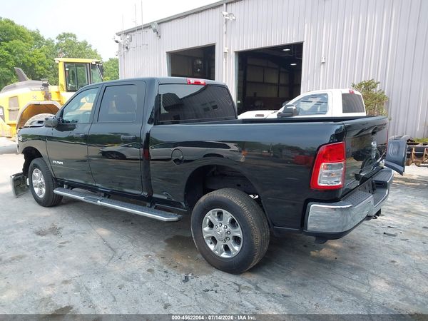 2024 RAM 2500 BIG HORN  4X4 6'4 BOX