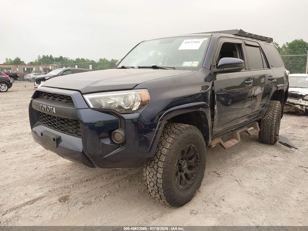 2016 TOYOTA 4RUNNER SR5