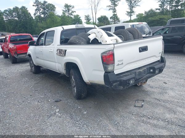 2017 TOYOTA TACOMA SR5 V6