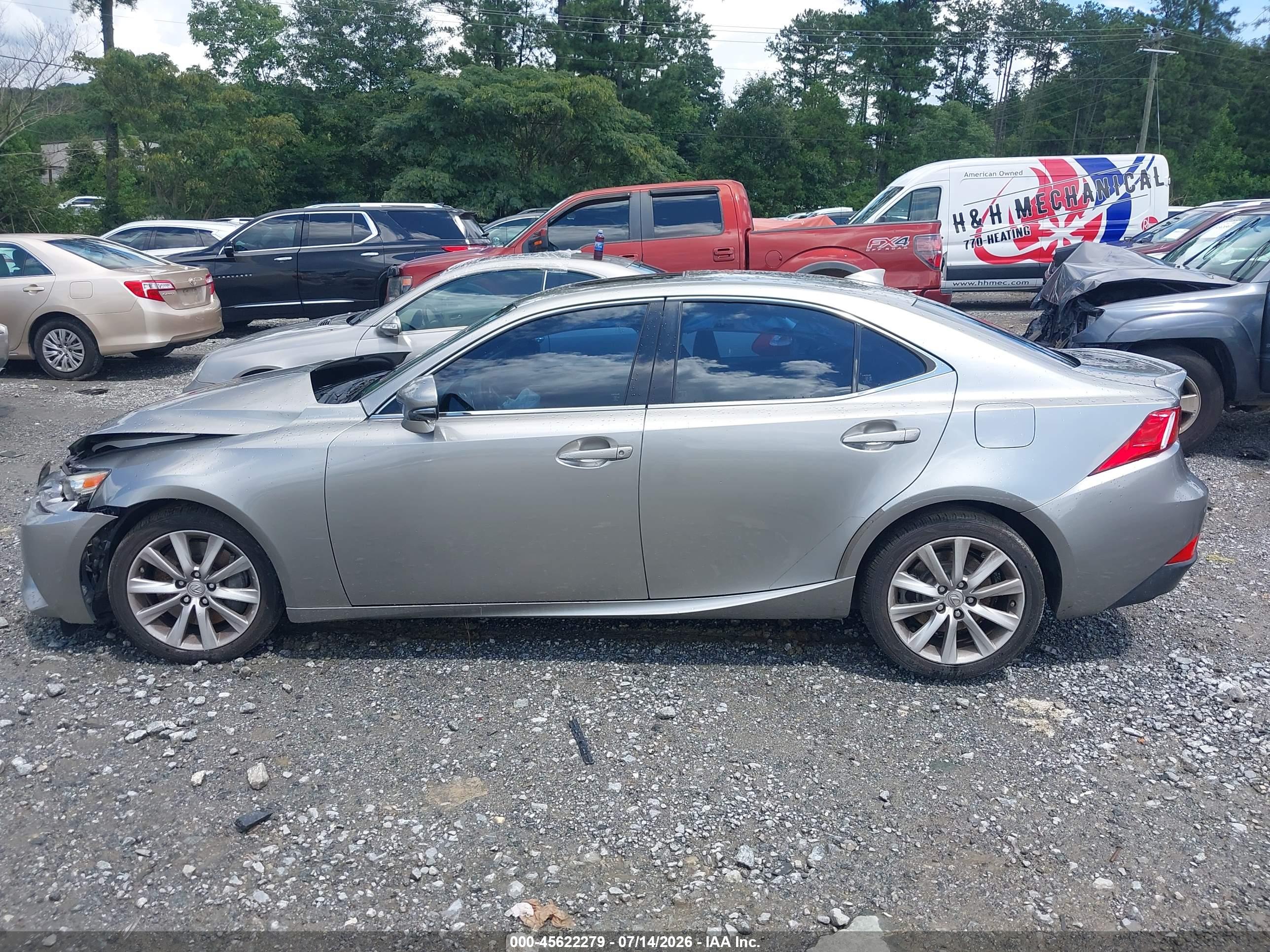 2016 LEXUS IS 300