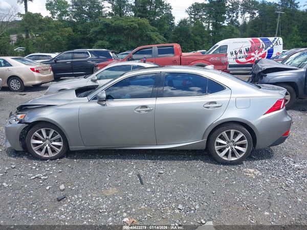 2016 LEXUS IS 300