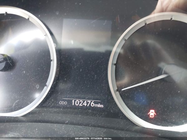 2016 LEXUS IS 300