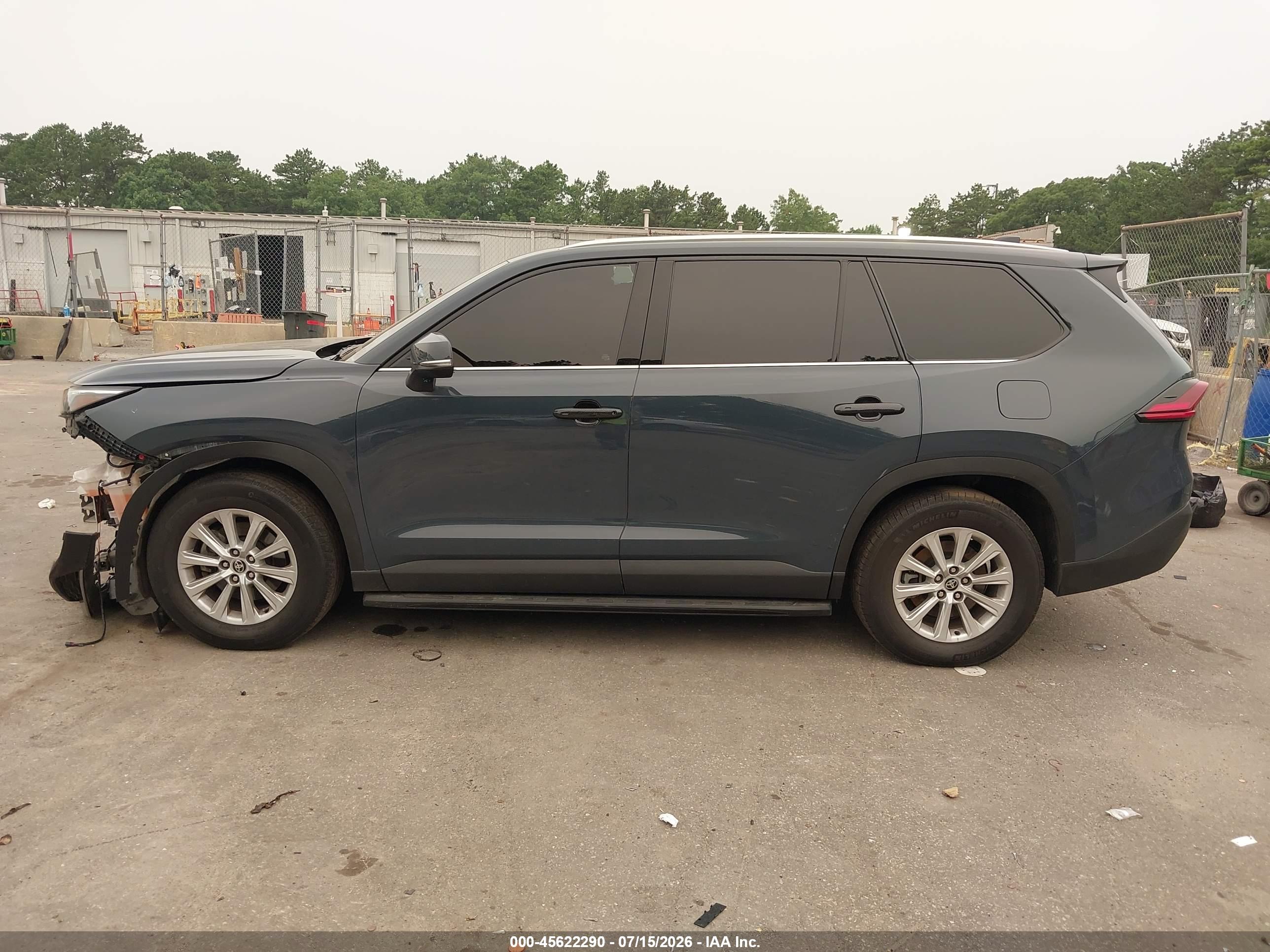 2025 TOYOTA GRAND HIGHLANDER XLE