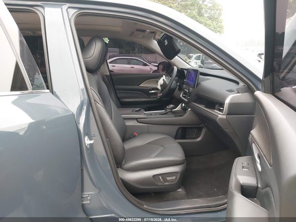 2025 TOYOTA GRAND HIGHLANDER XLE