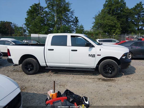 2023 RAM 1500 CLASSIC TRADESMAN  4X4 5'7 BOX
