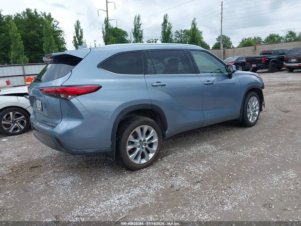 2022 TOYOTA HIGHLANDER LIMITED