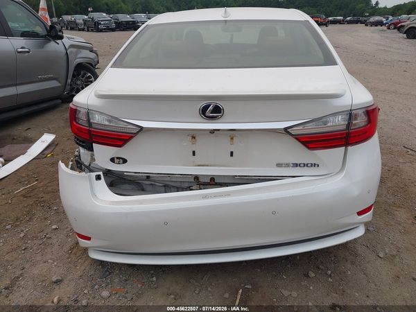 2017 LEXUS ES 300H