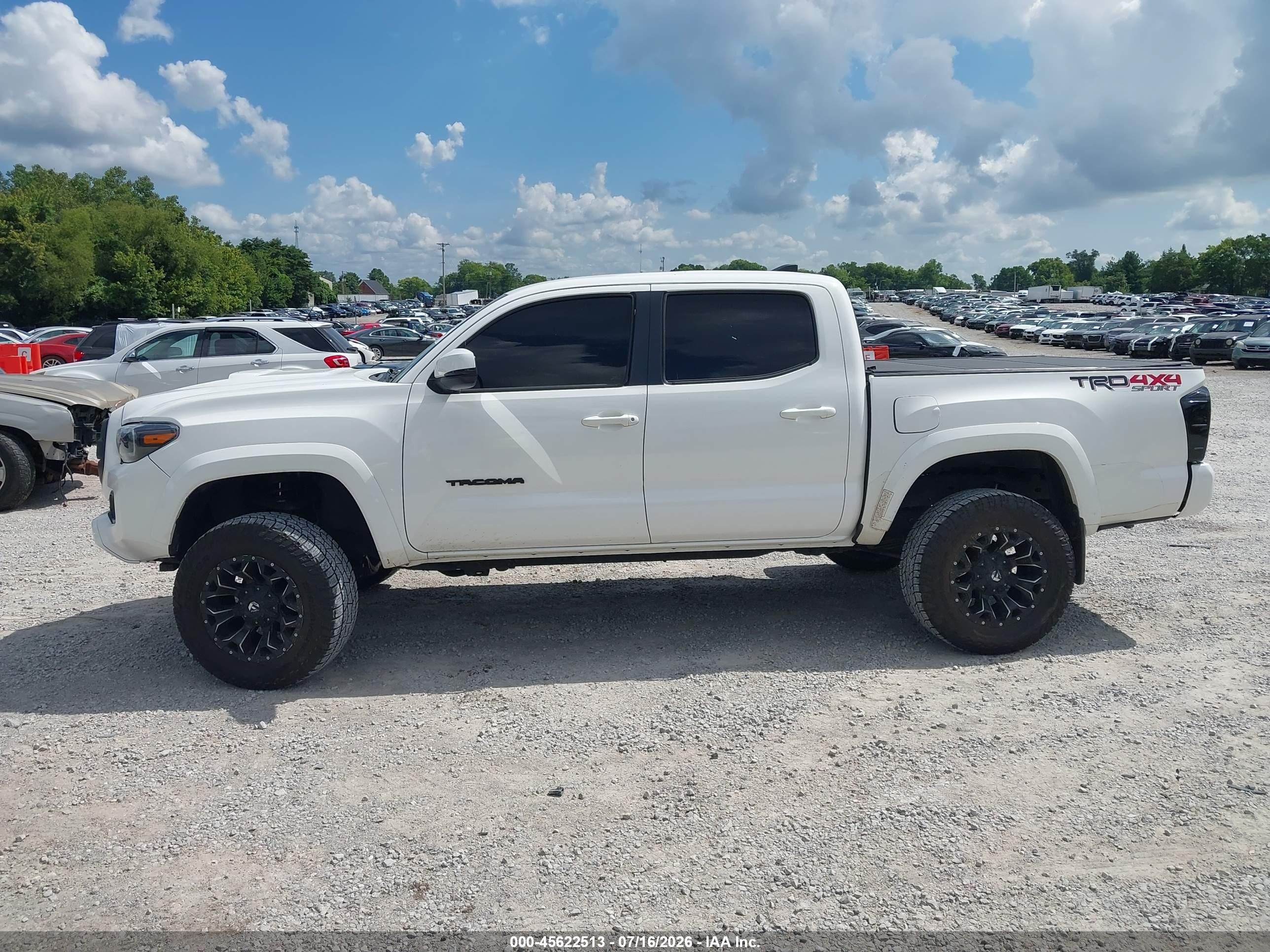 2016 TOYOTA TACOMA TRD SPORT