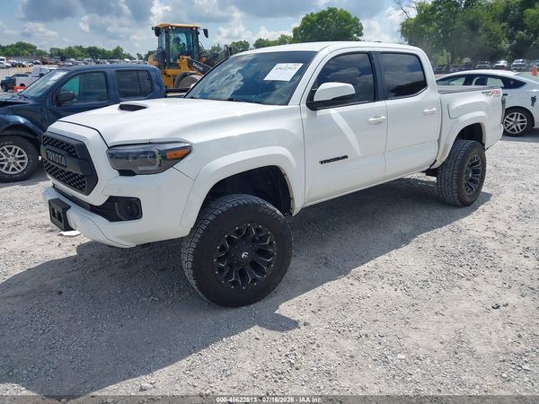 2016 TOYOTA TACOMA TRD SPORT