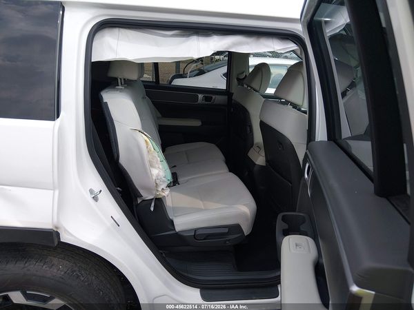 2025 HYUNDAI SANTA FE SE