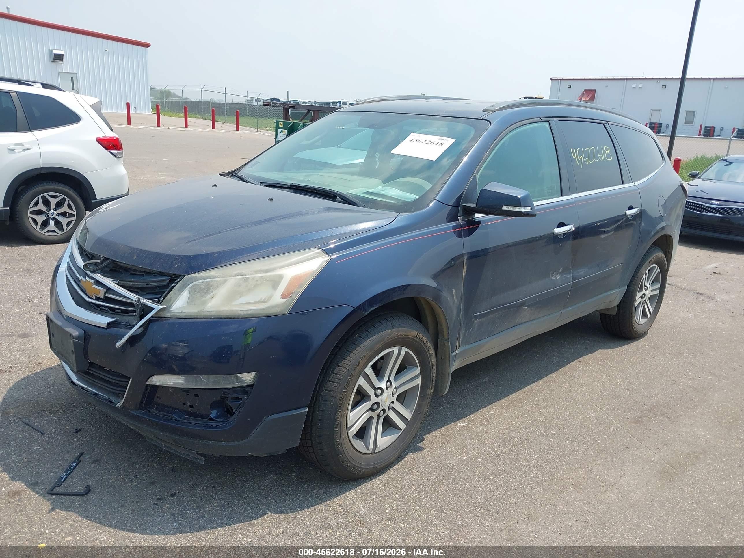 2015 CHEVROLET TRAVERSE LT — I2