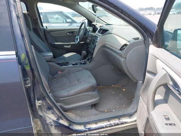 2015 CHEVROLET TRAVERSE LT — I5