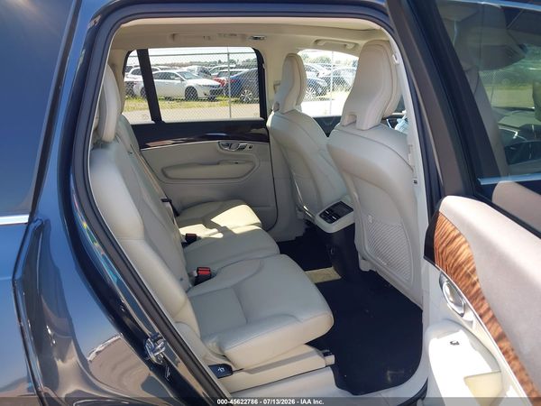 2019 VOLVO XC90 T6 MOMENTUM