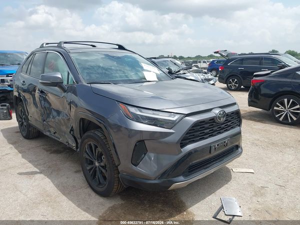2025 TOYOTA RAV4 HYBRID SE
