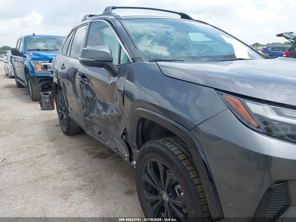 2025 TOYOTA RAV4 HYBRID SE