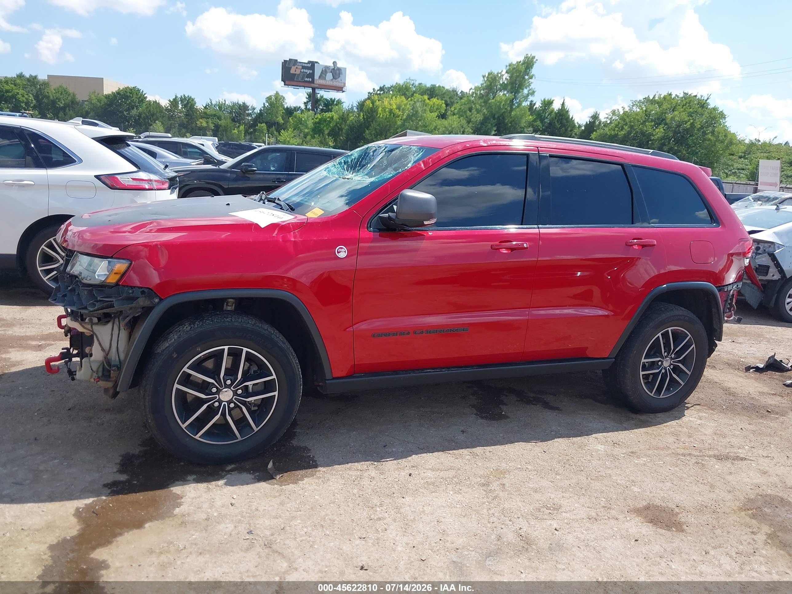 2017 JEEP GRAND CHEROKEE TRAILHAWK