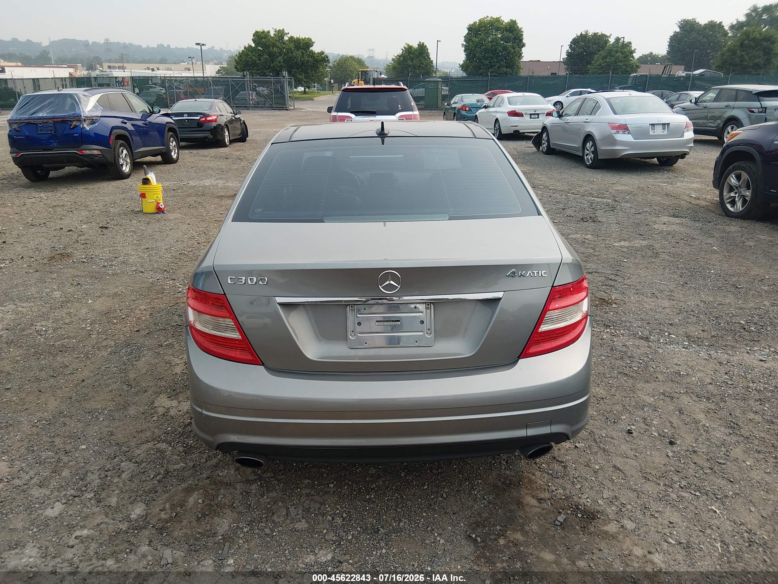 2011 MERCEDES-BENZ C 300 C300 4-MATIC